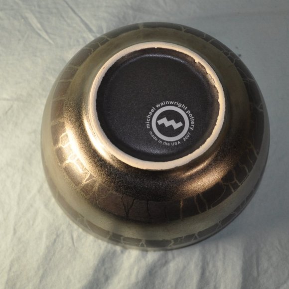 TWO signed 22 oz bowls 2007 Michael Wainwright ceramics grey (w1451) - Picture 8 of 16